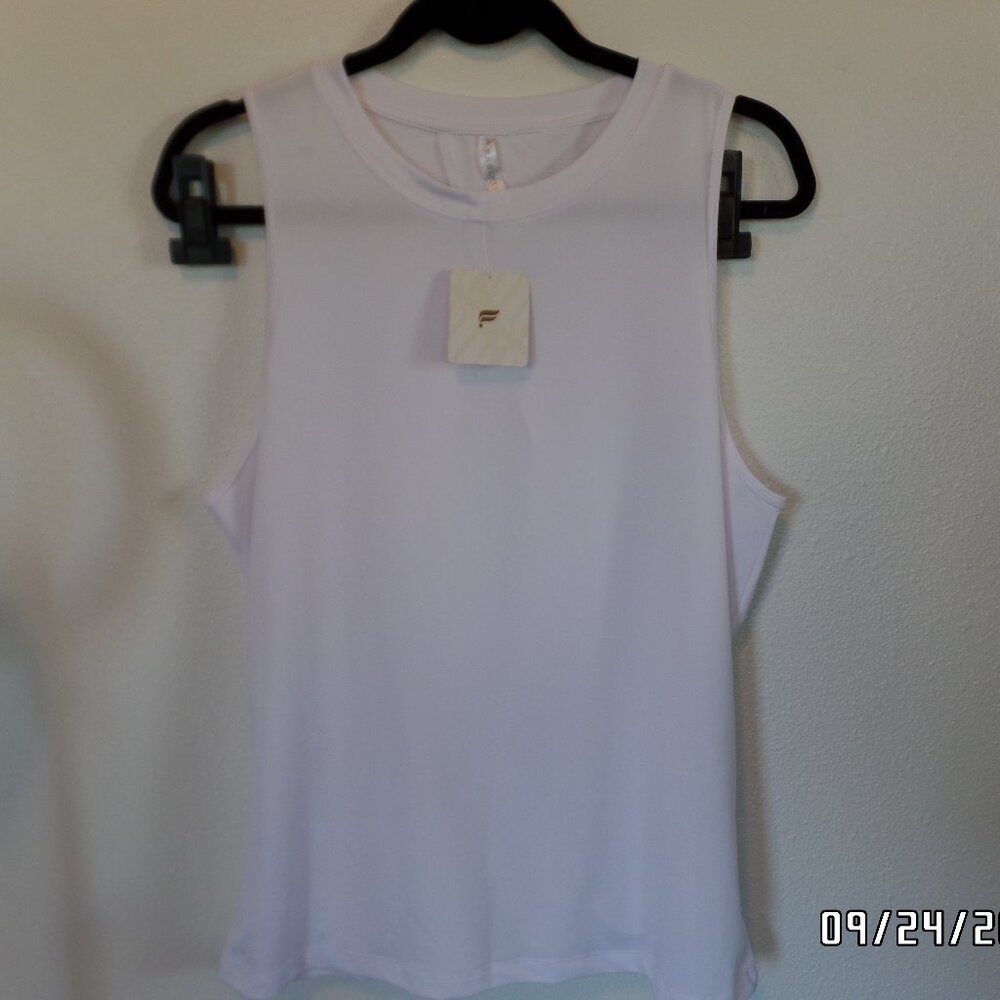 Fabletics Blake Open Back Tank WorkOut Shirt Very Lightweight